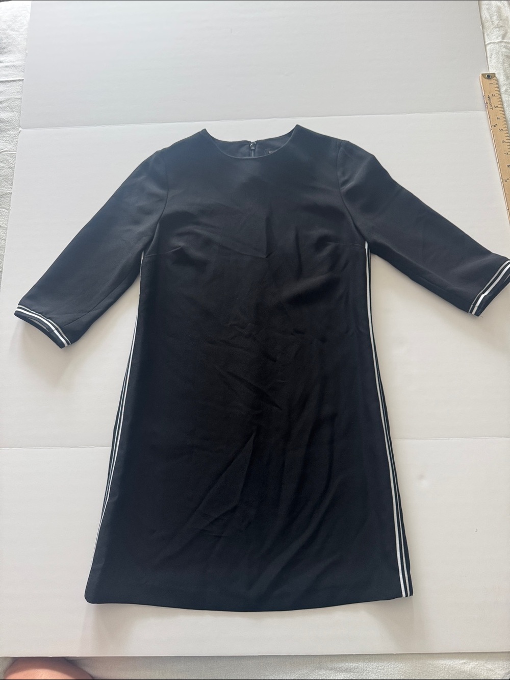 Banana Republic Black Dress with White Stripe down sides and wrists women sz 0
